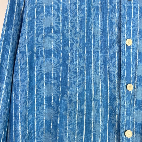 Men’s Tommy Bahama Linen Crab and Lobster Print Buttoned Down Shirt. Size Large. - Picture 4 of 14